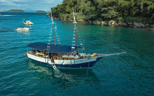 5173_Passeios_de_barco_516x323